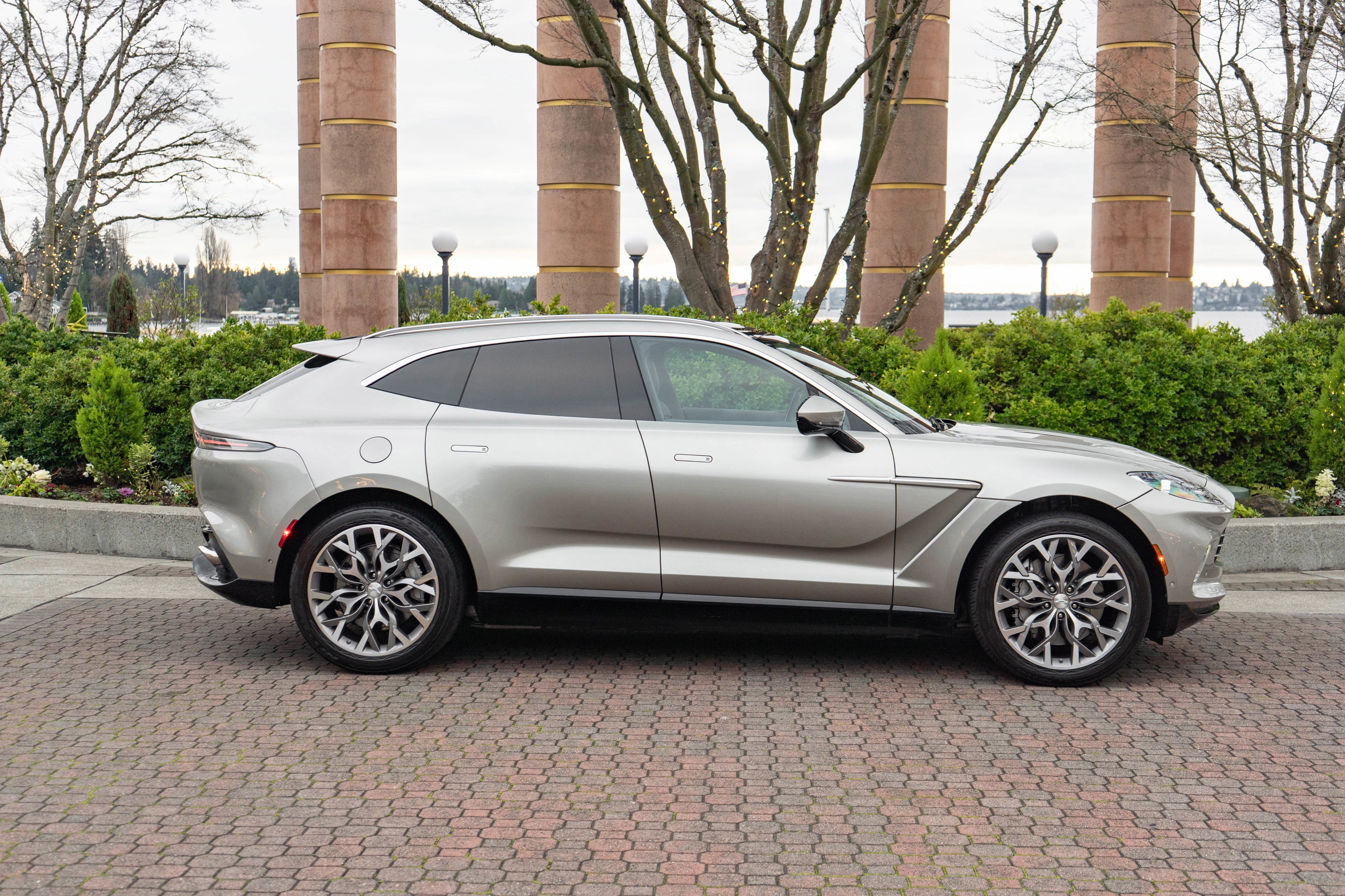 2021 Aston Martin DBX AWD