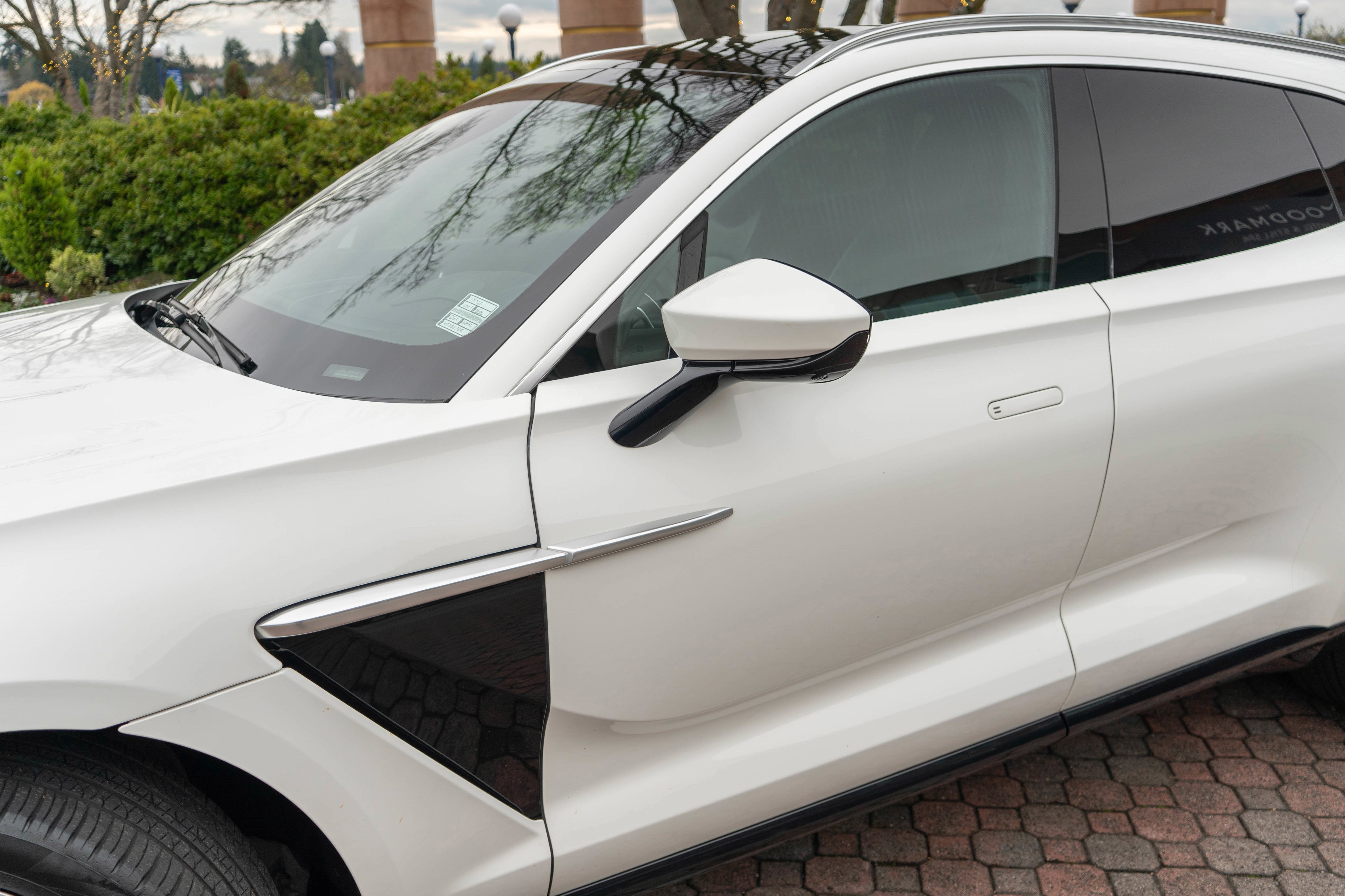 2021 Aston Martin DBX AWD