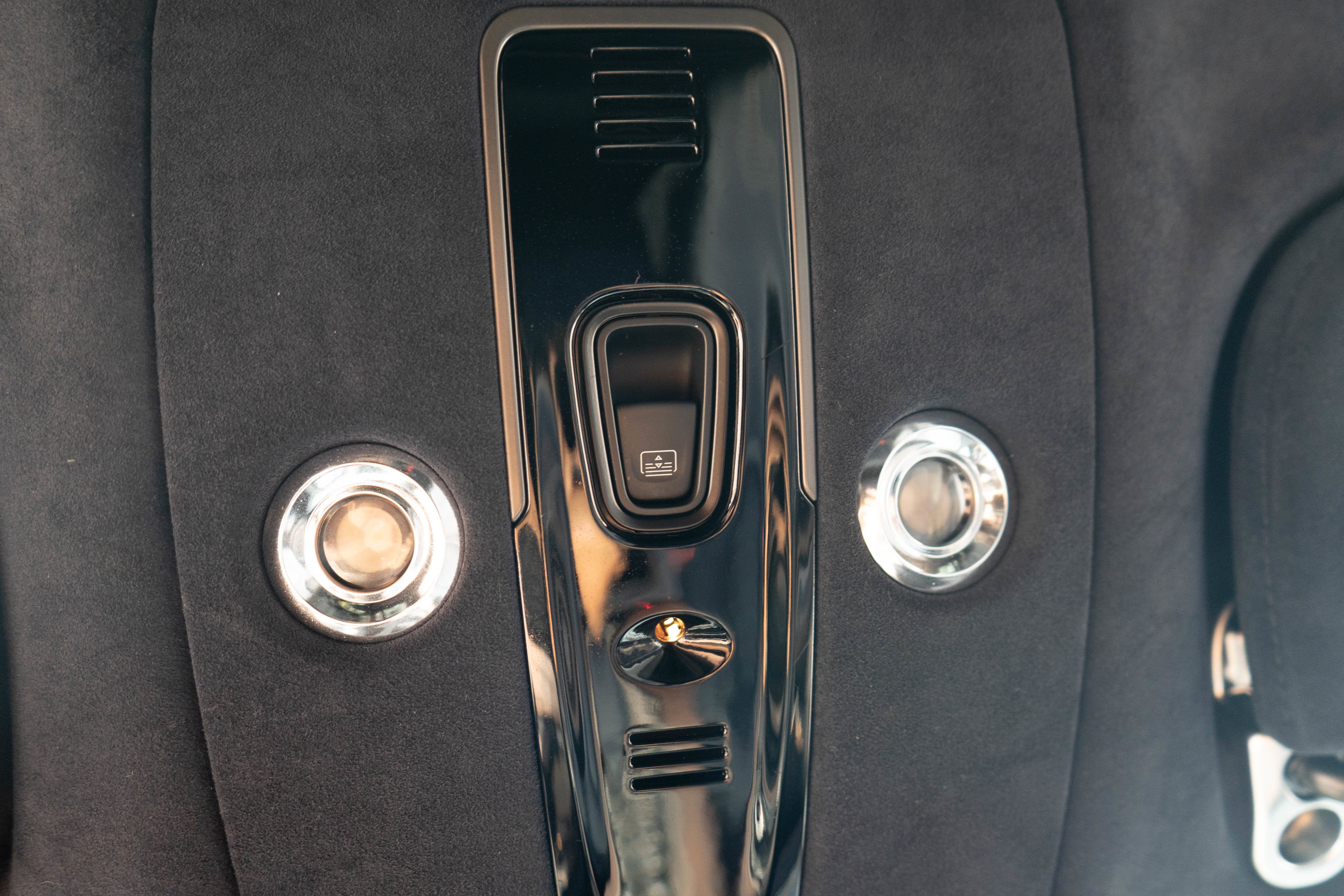 2021 Aston Martin DBX AWD