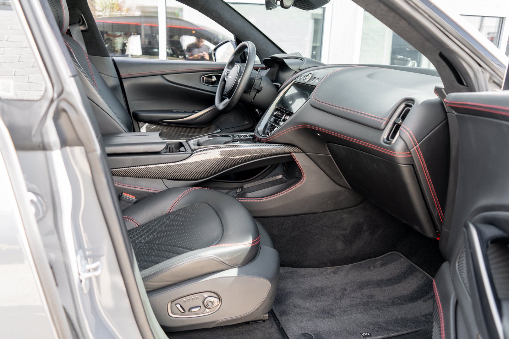 2022 Aston Martin DBX AWD