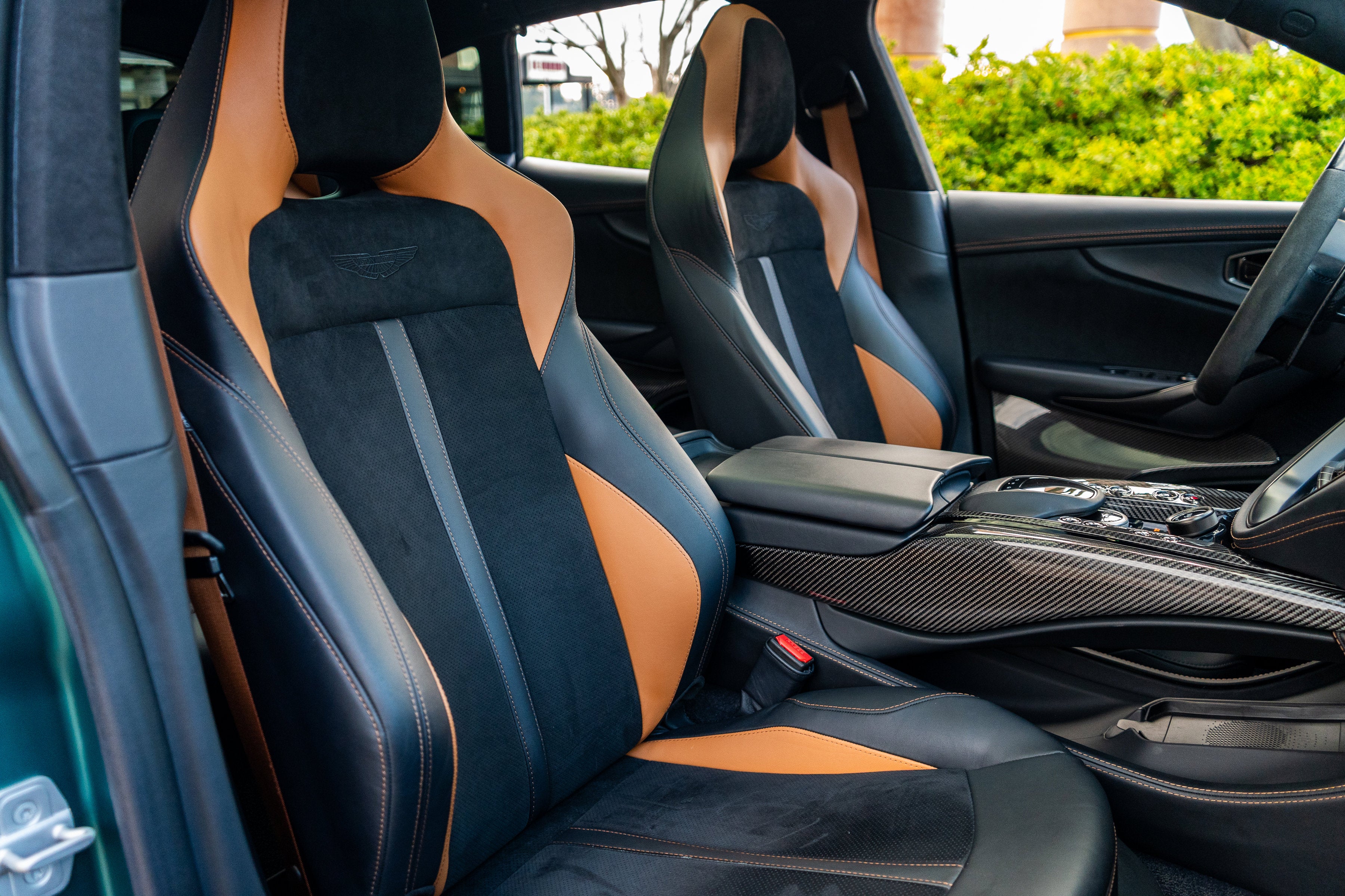 2023 Aston Martin DBX 707