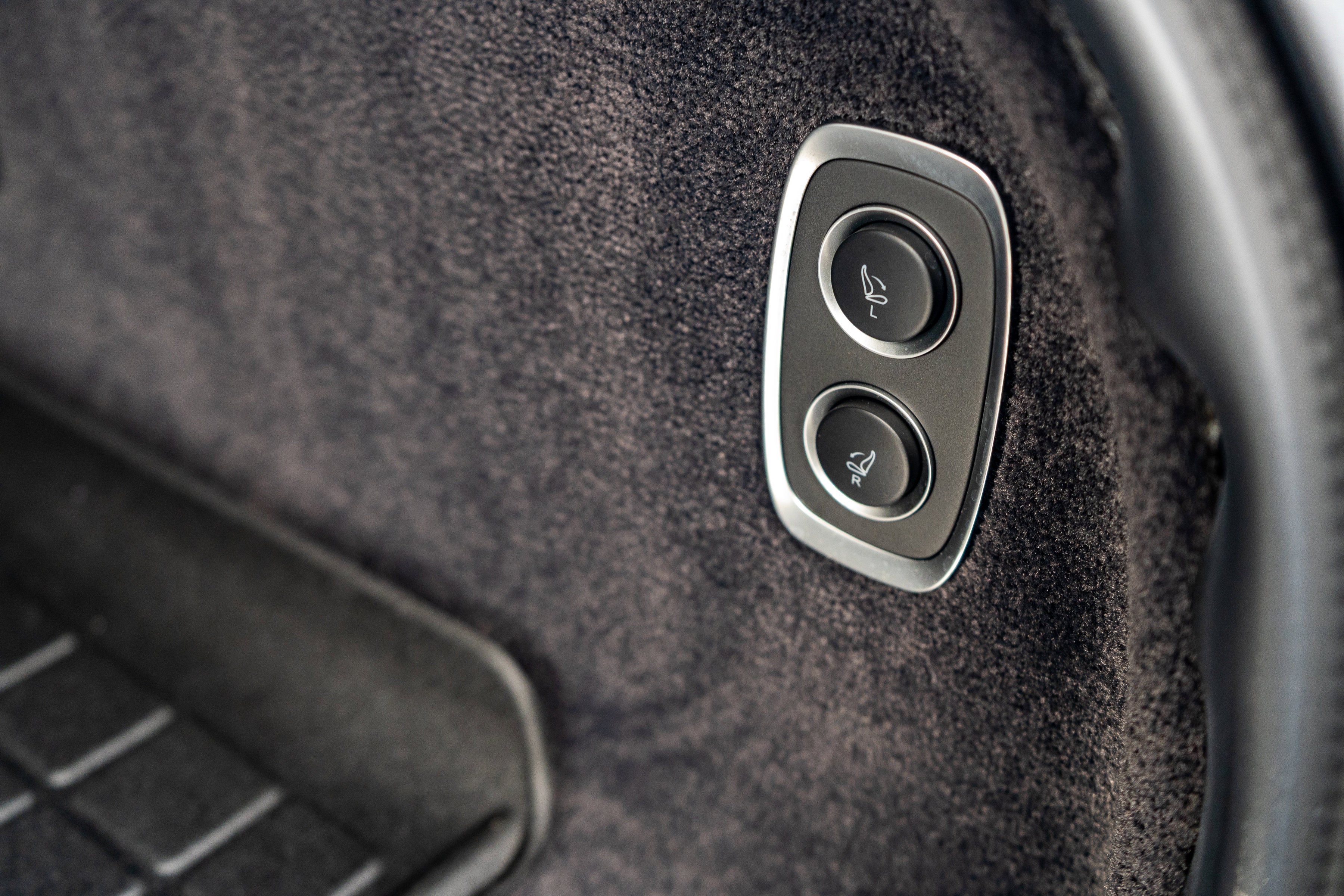 2023 Aston Martin DBX 707