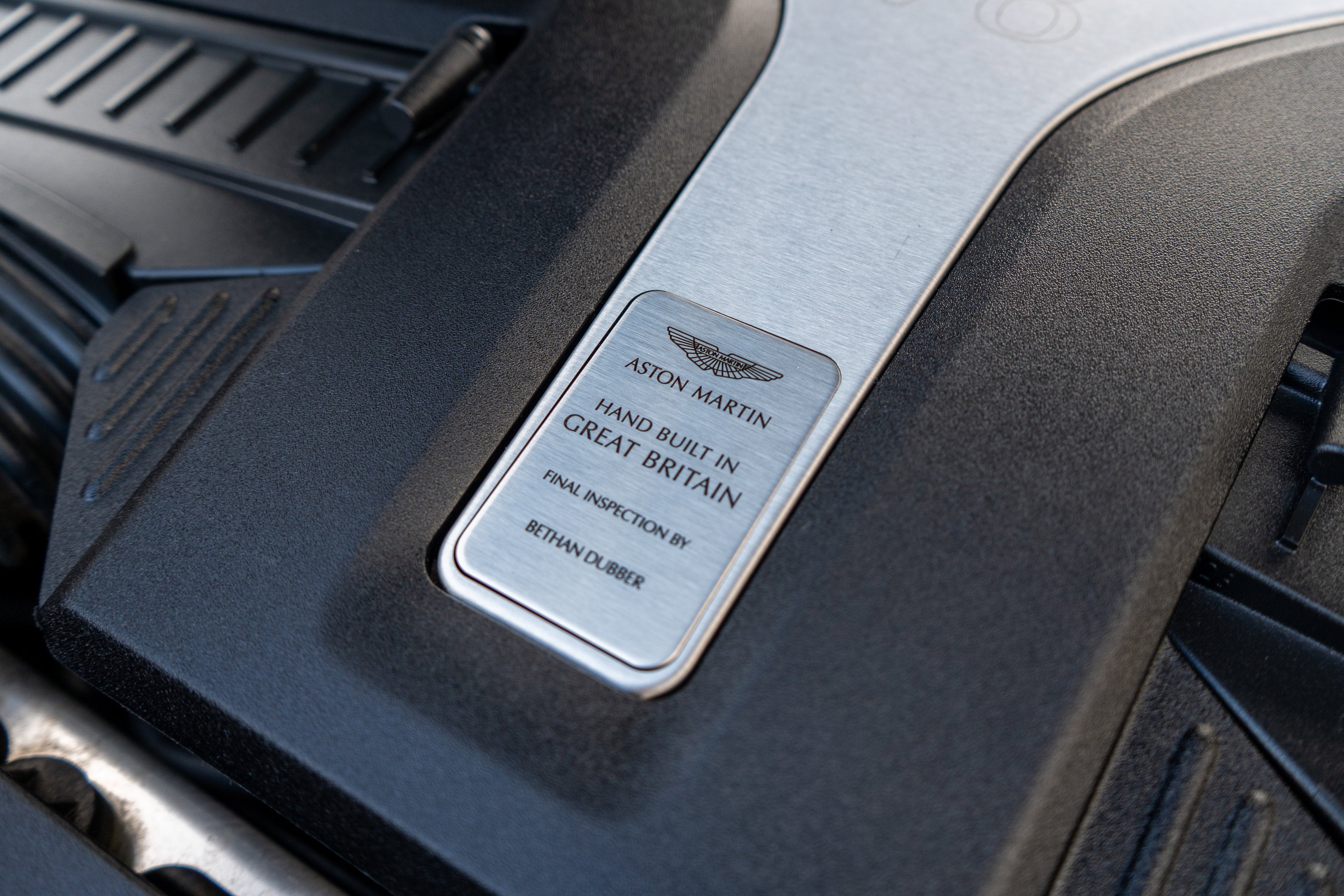 2023 Aston Martin DBX 707