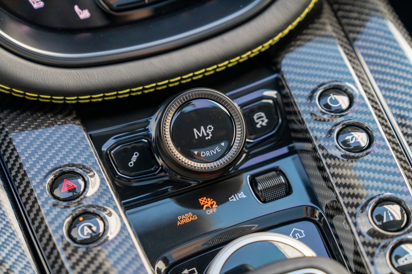 2023 Aston Martin DBX 707