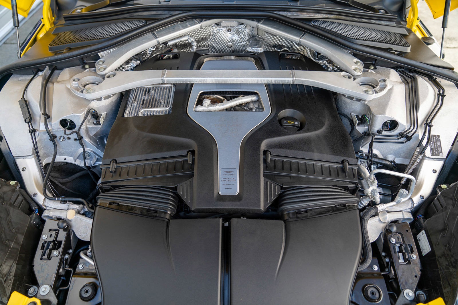 2023 Aston Martin DBX 707