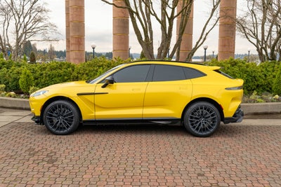 2023 Aston Martin DBX 707