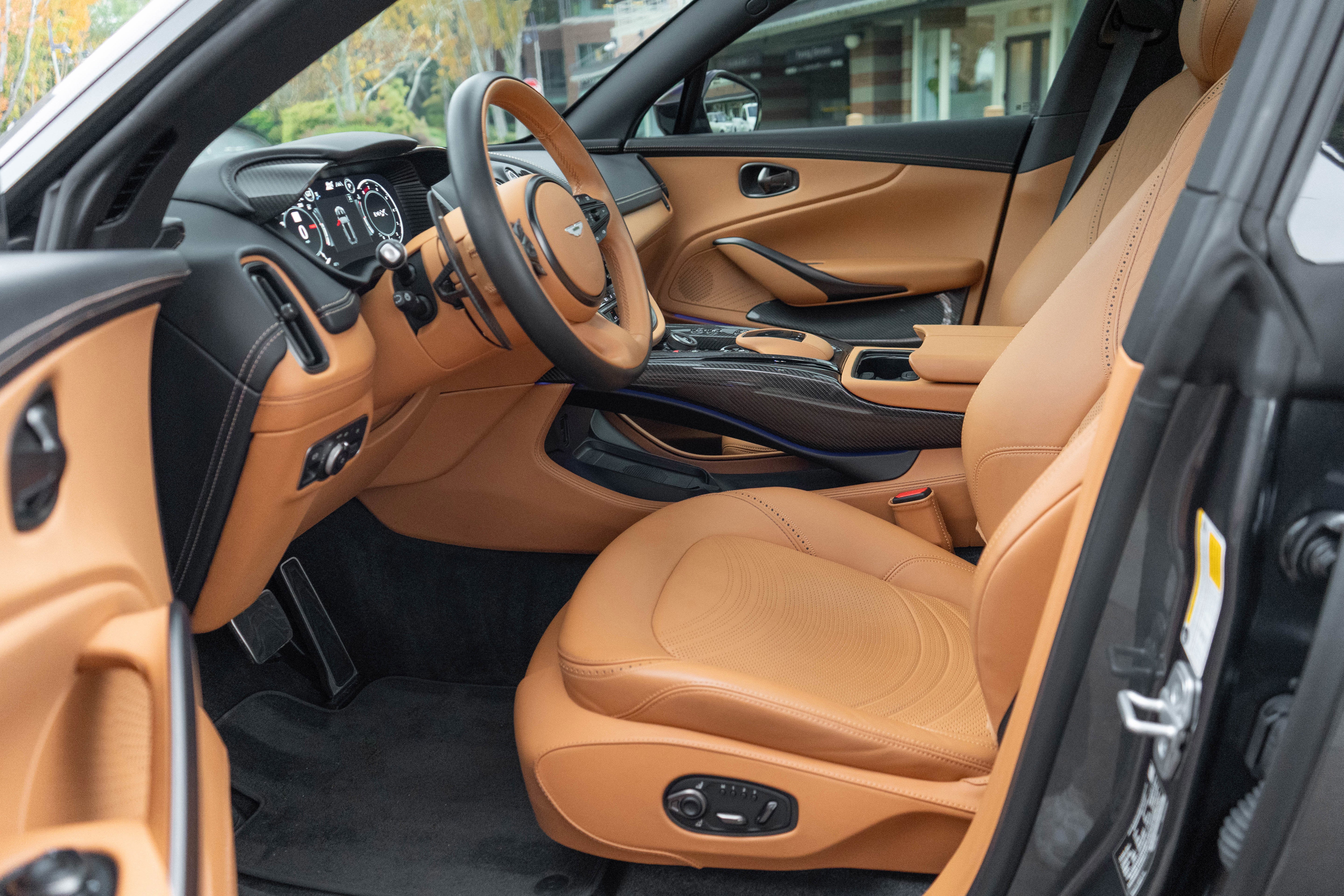 2024 Aston Martin DBX 707