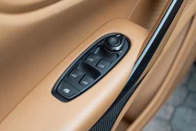 2024 Aston Martin DBX 707