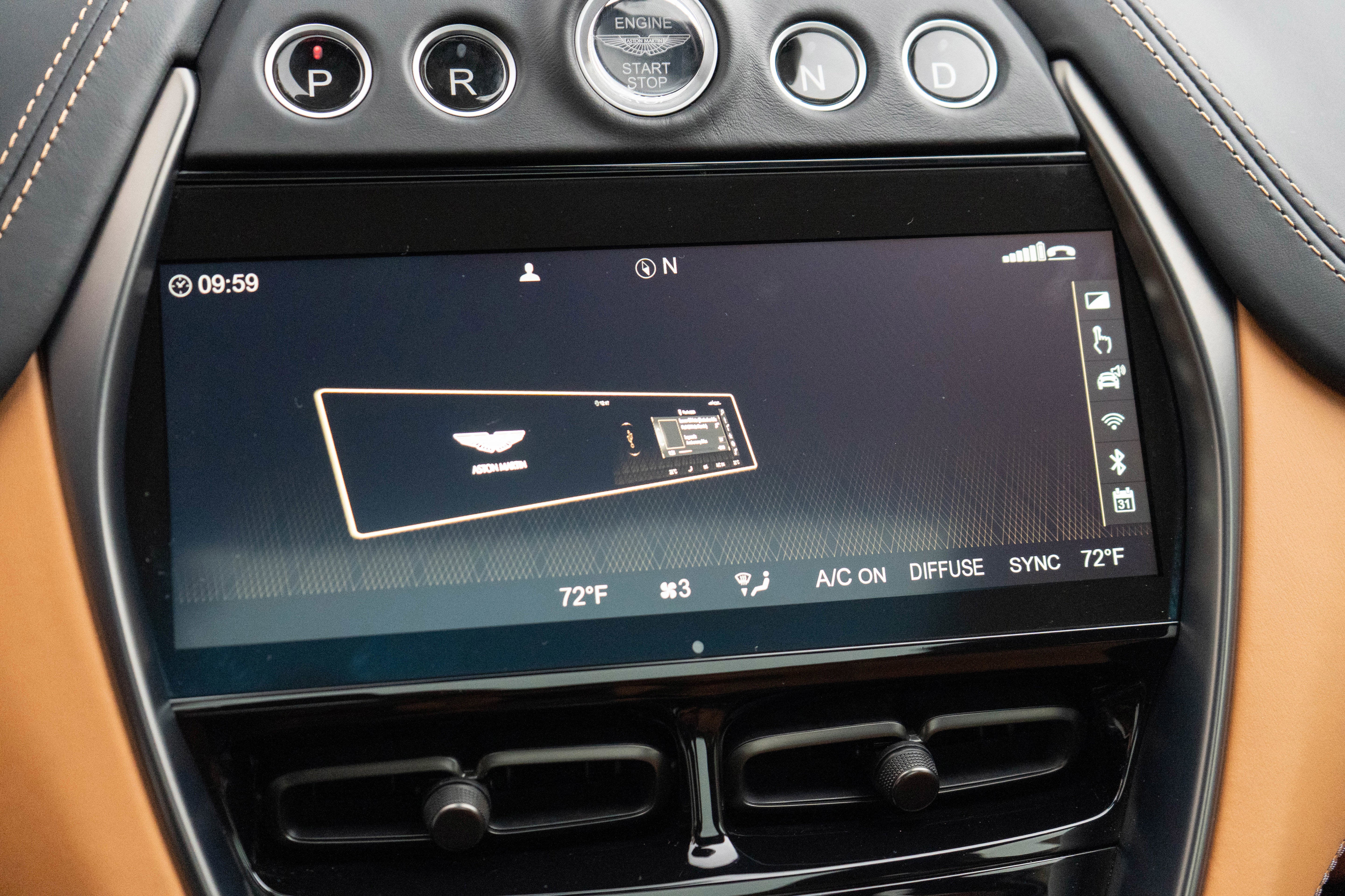 2024 Aston Martin DBX 707