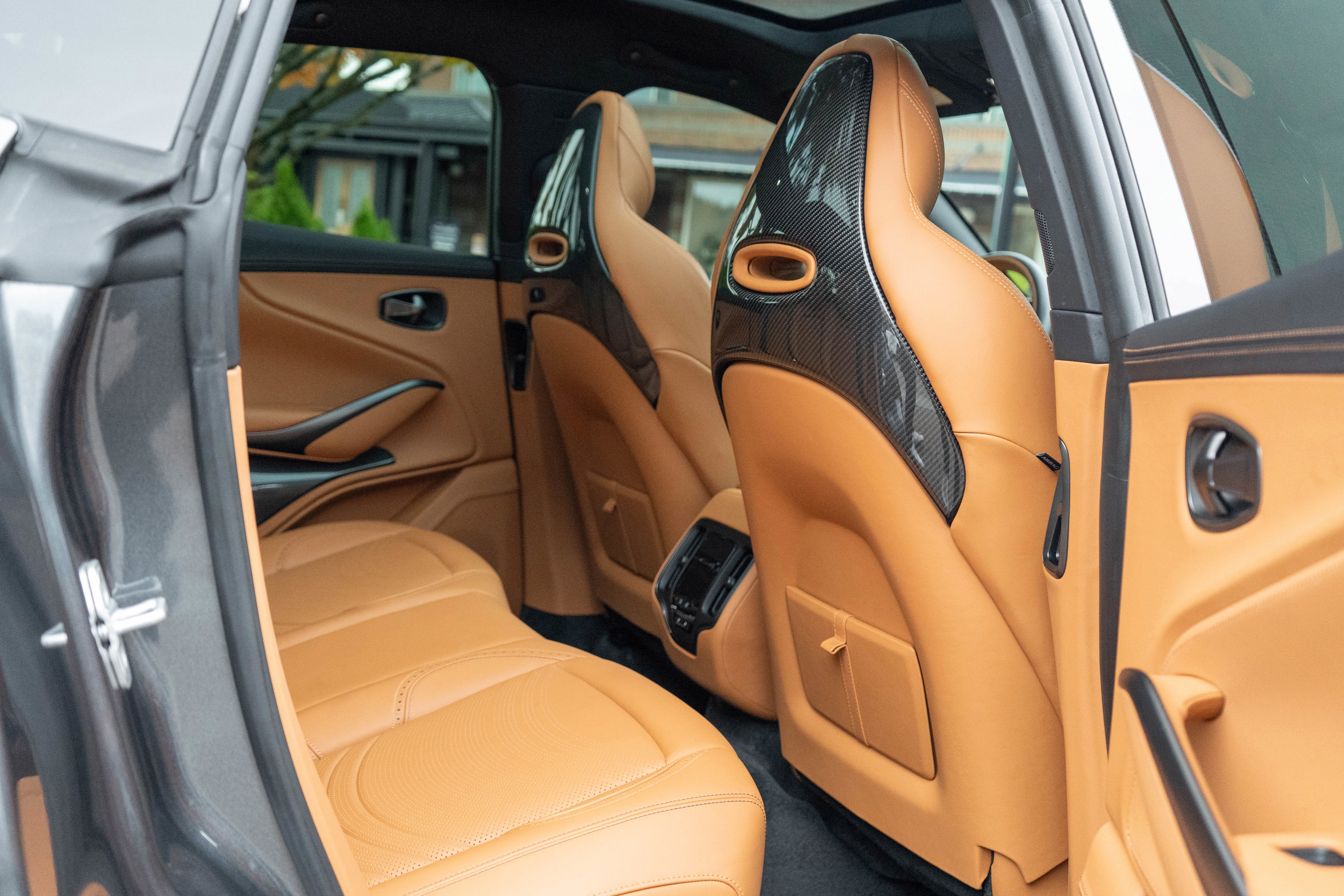 2024 Aston Martin DBX 707