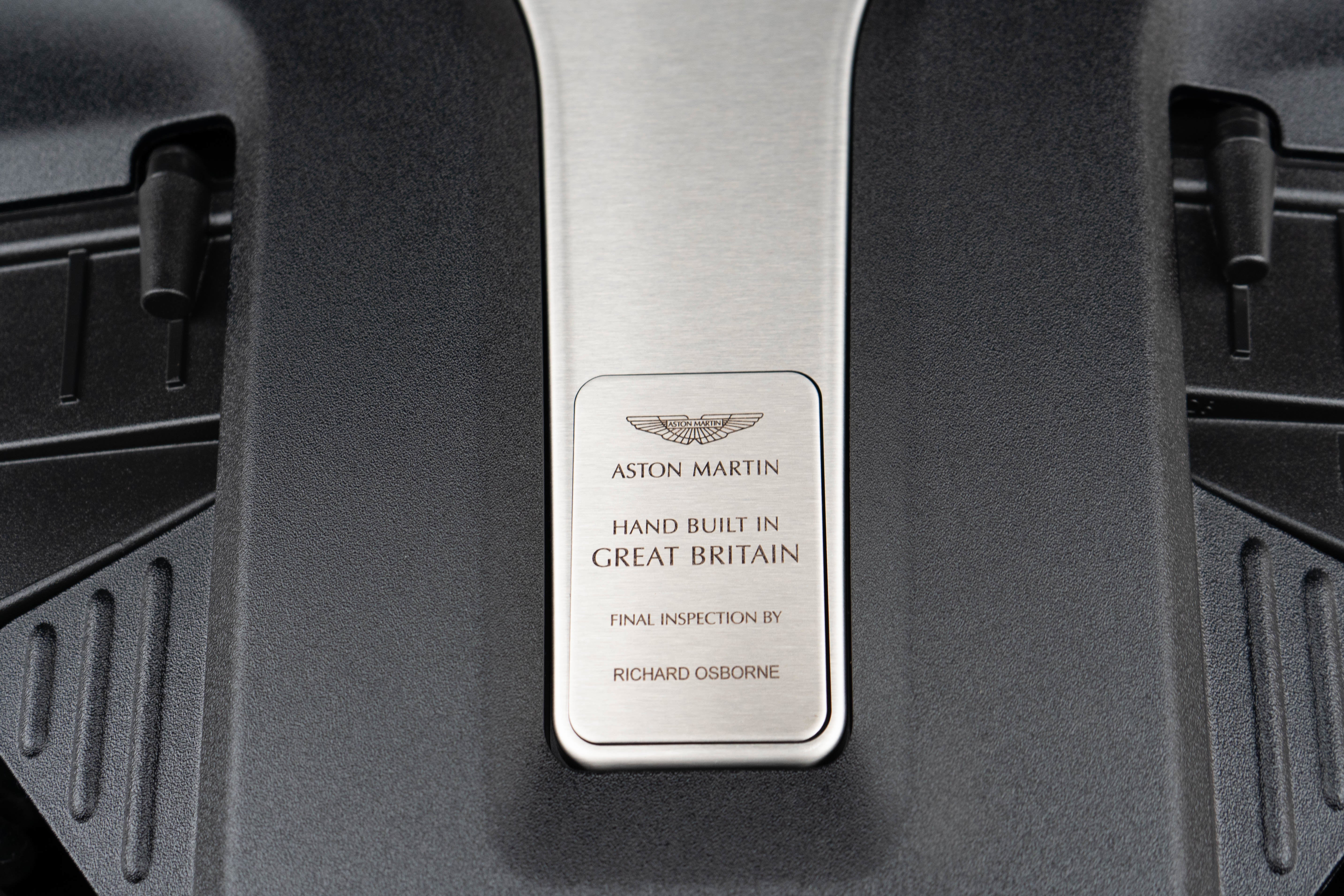 2024 Aston Martin DBX 707