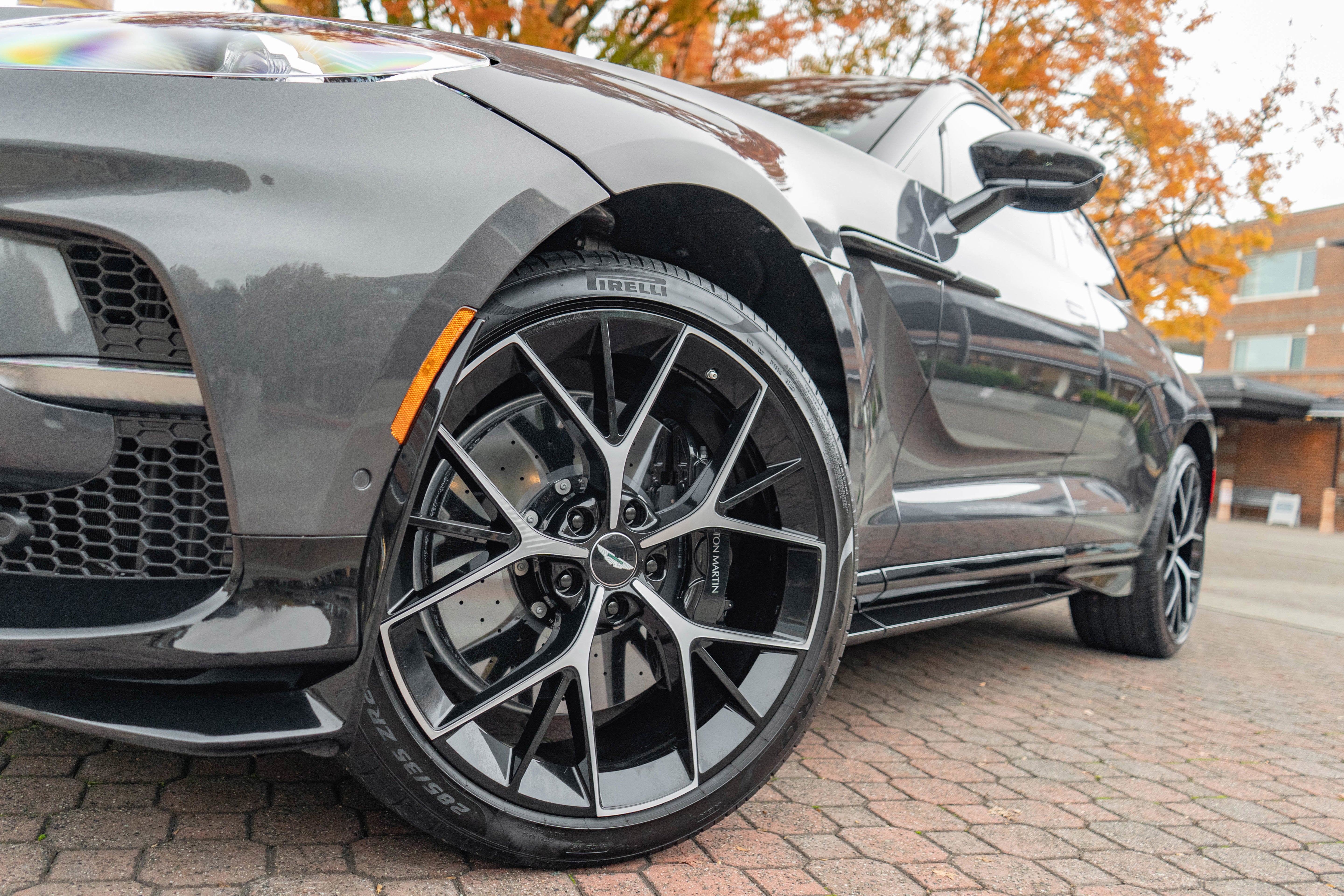 2024 Aston Martin DBX 707