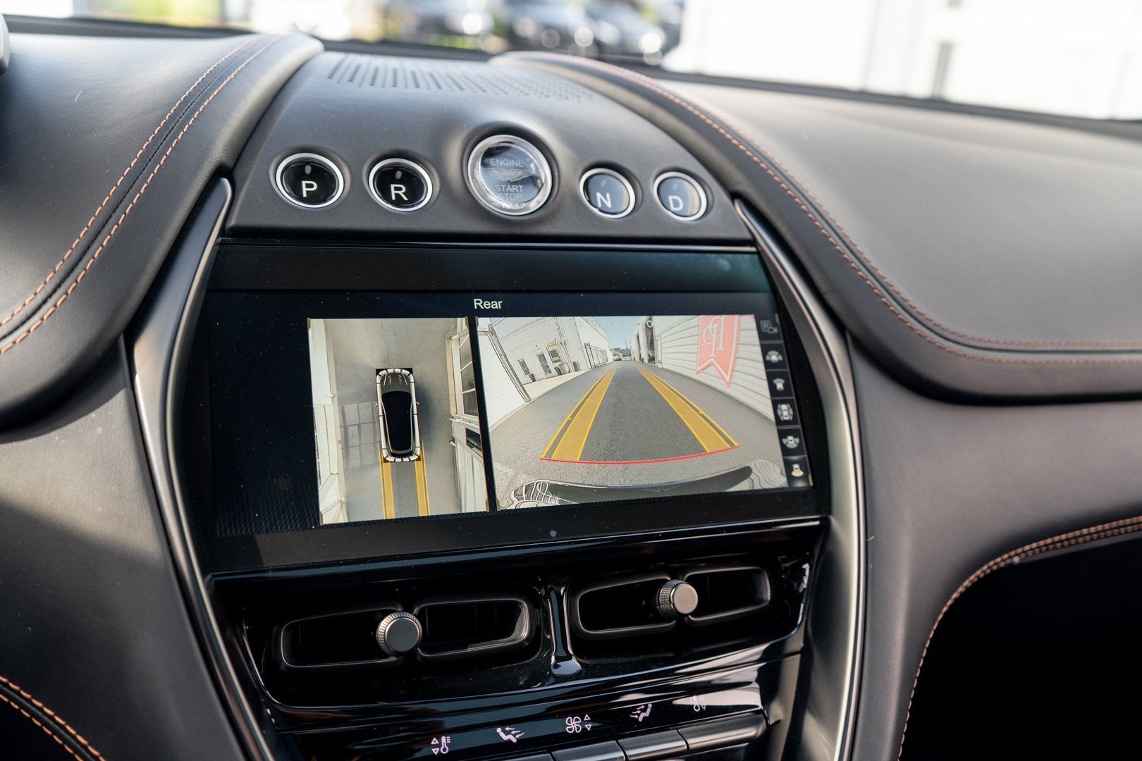 2023 Aston Martin DBX 707