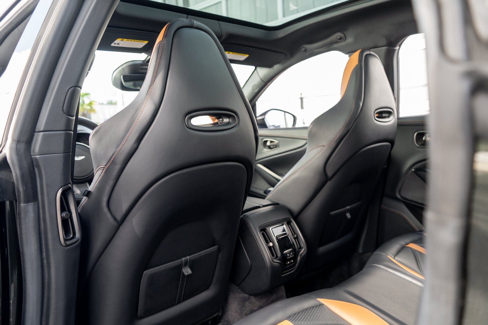 2023 Aston Martin DBX 707