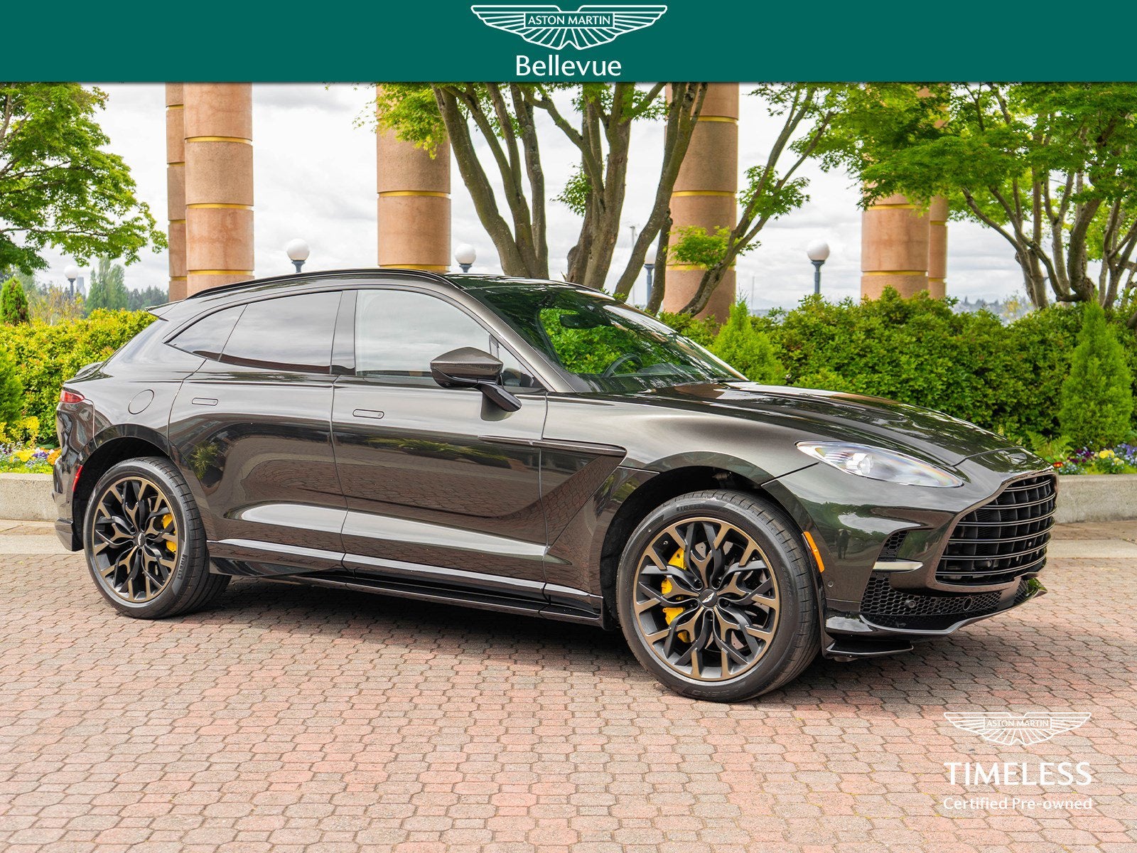 2023 Aston Martin DBX 707