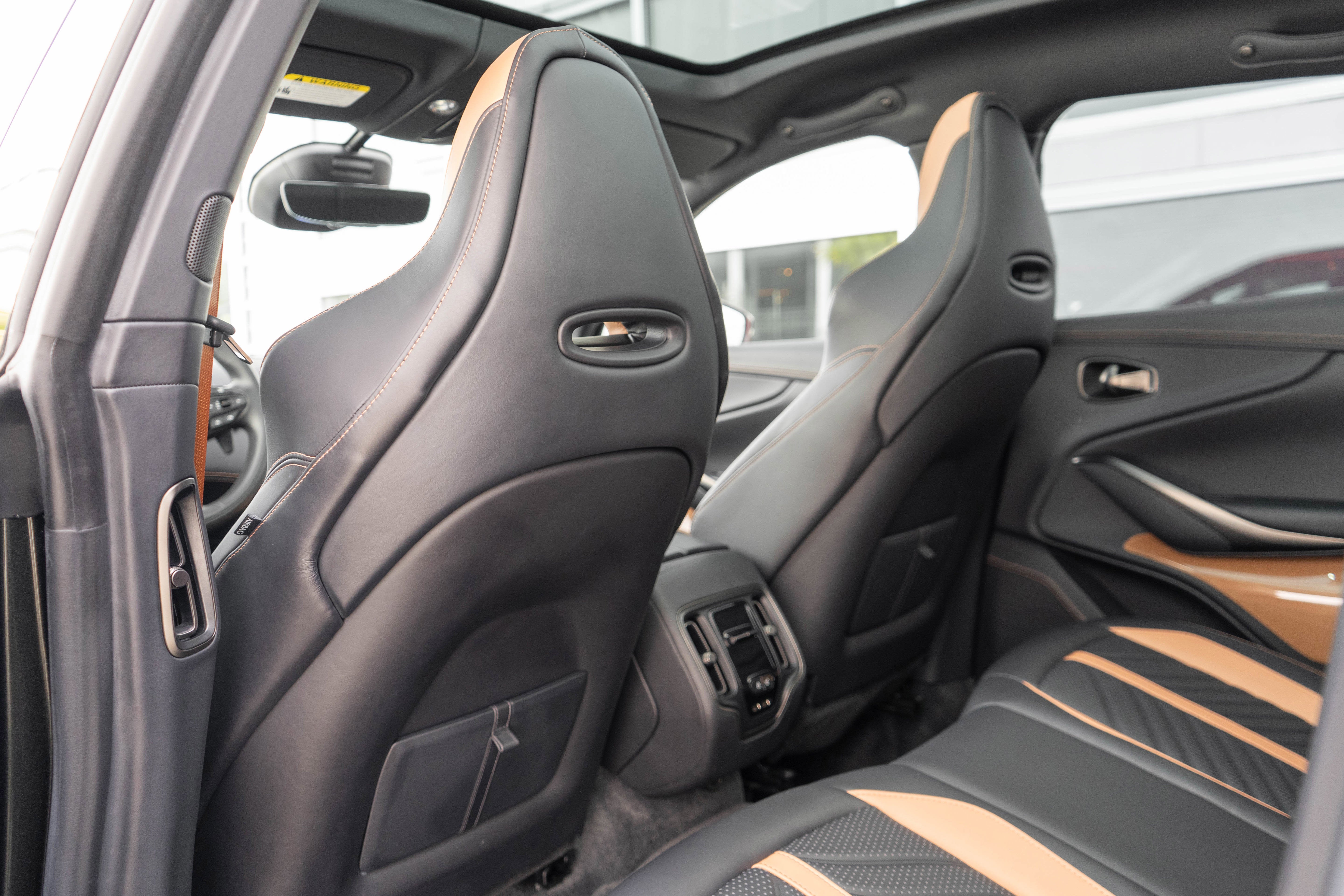 2023 Aston Martin DBX 707