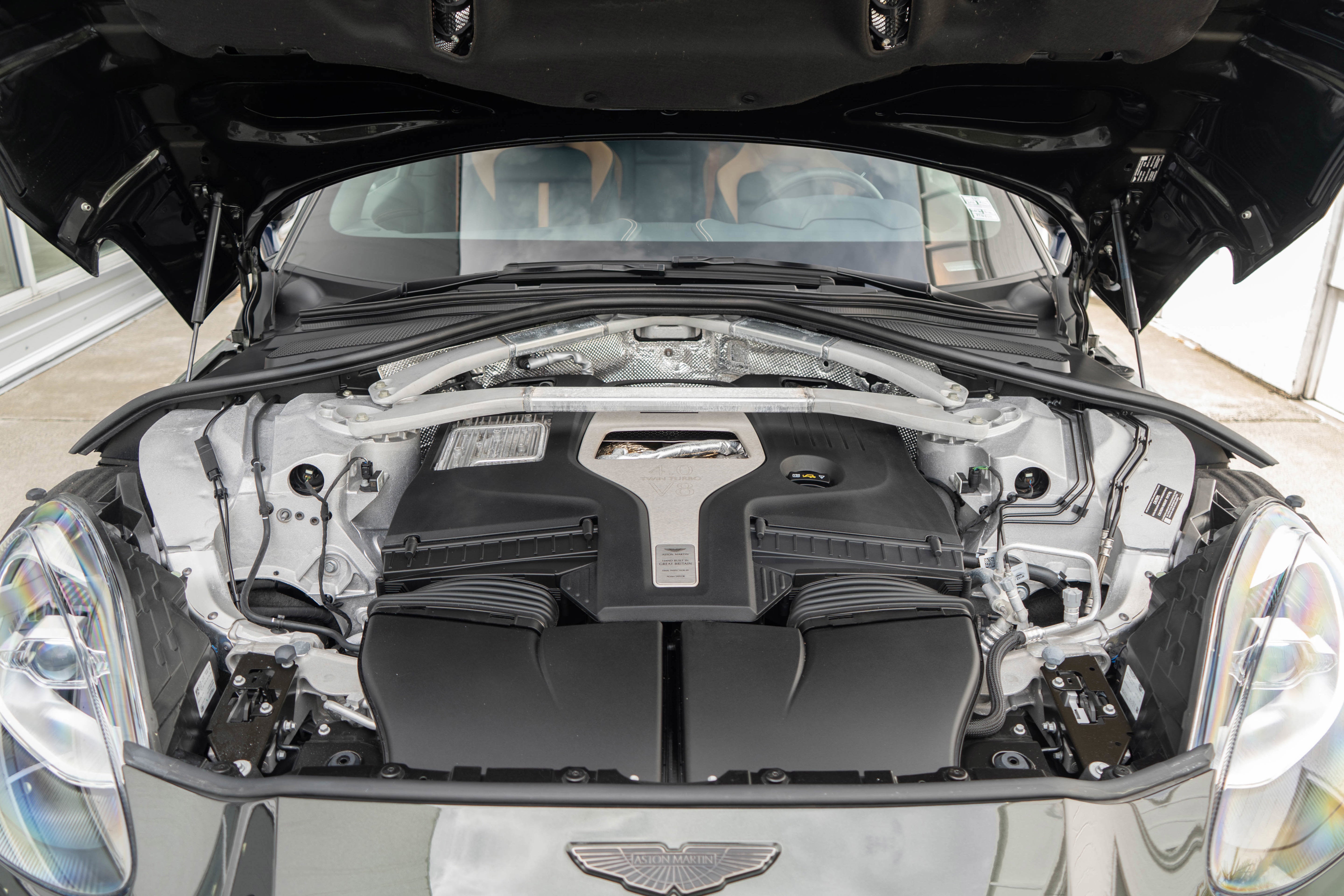2023 Aston Martin DBX 707