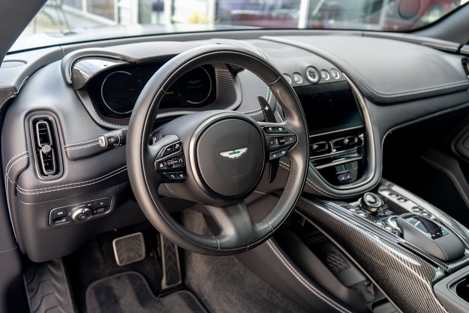 2023 Aston Martin DBX 707
