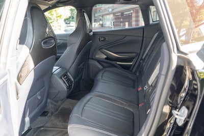 2025 Aston Martin DBX 707