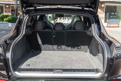 2025 Aston Martin DBX 707