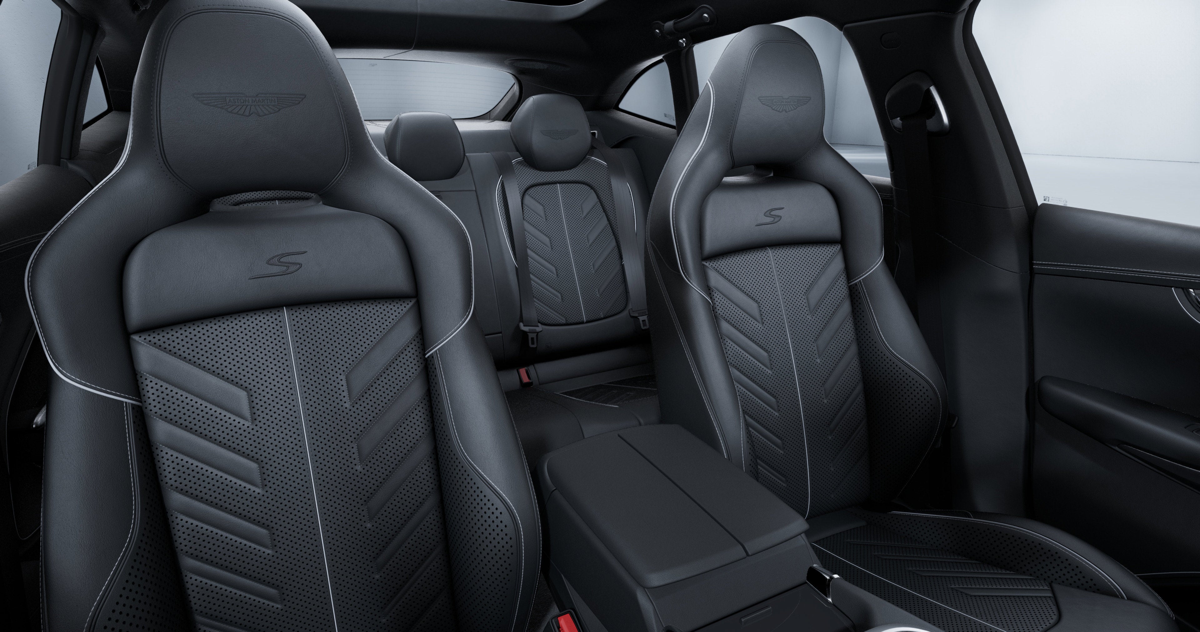 2026 Aston Martin DBX S