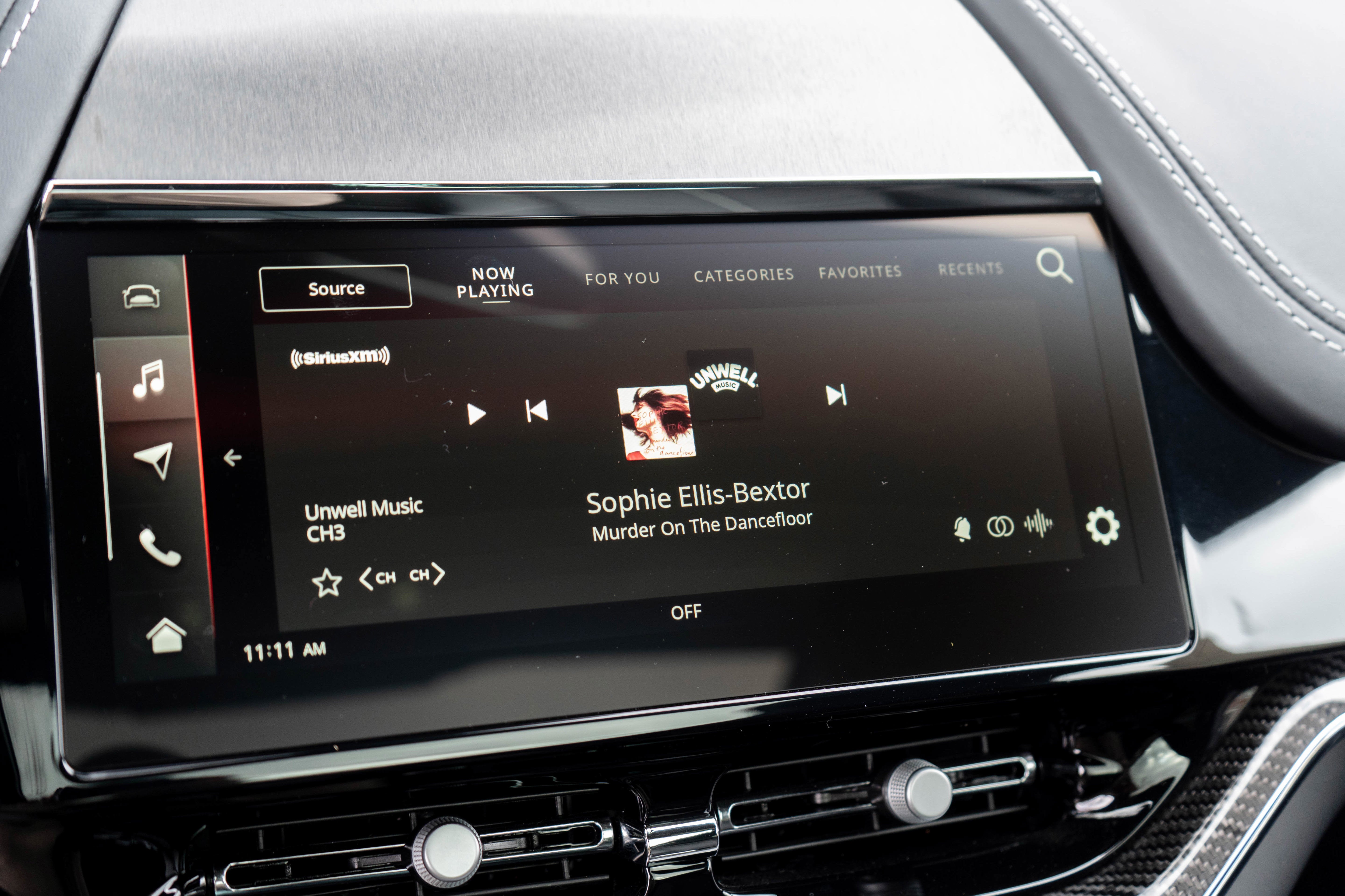 2026 Aston Martin DBX S