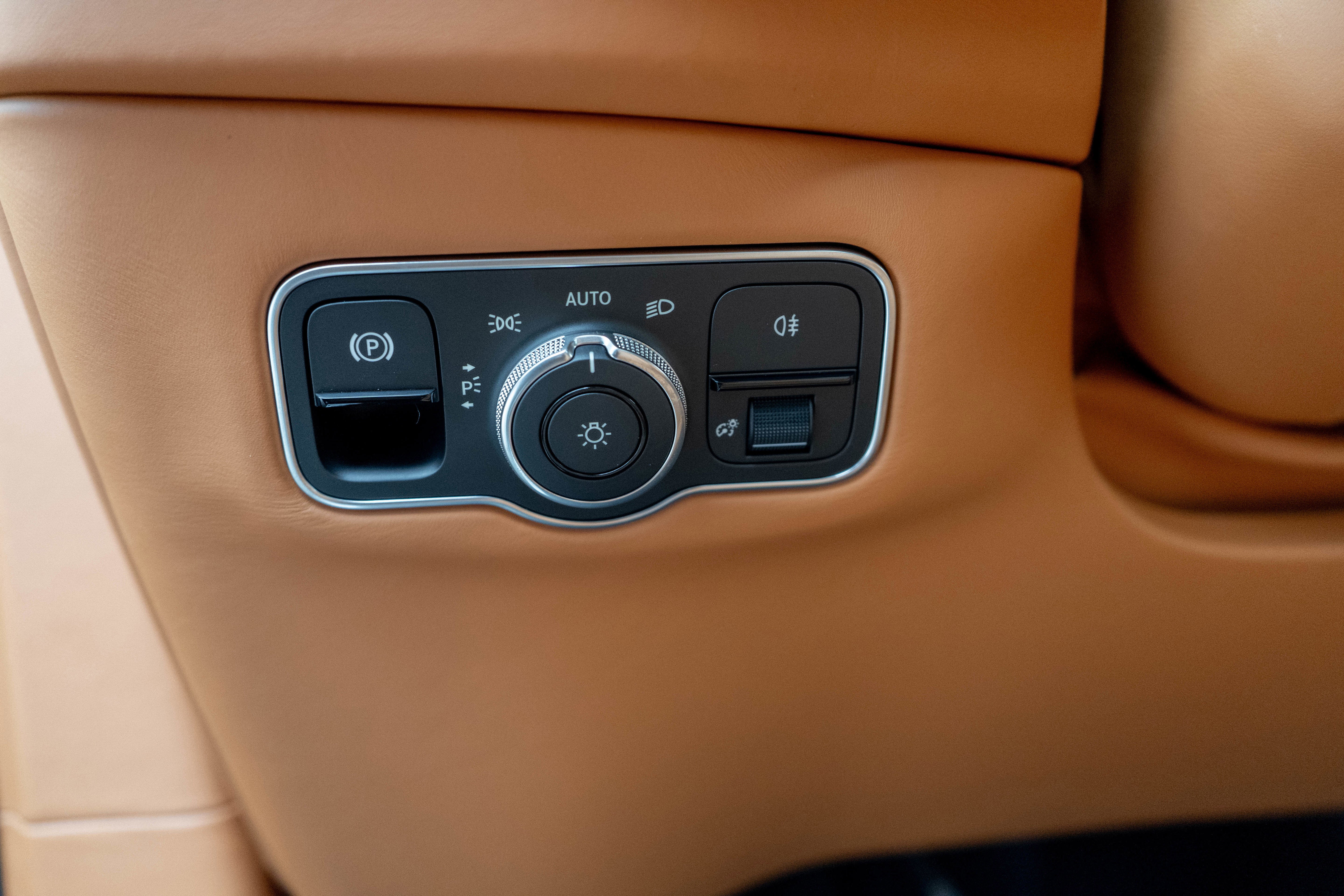 2026 Aston Martin DBX S