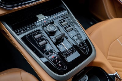 2026 Aston Martin DBX S