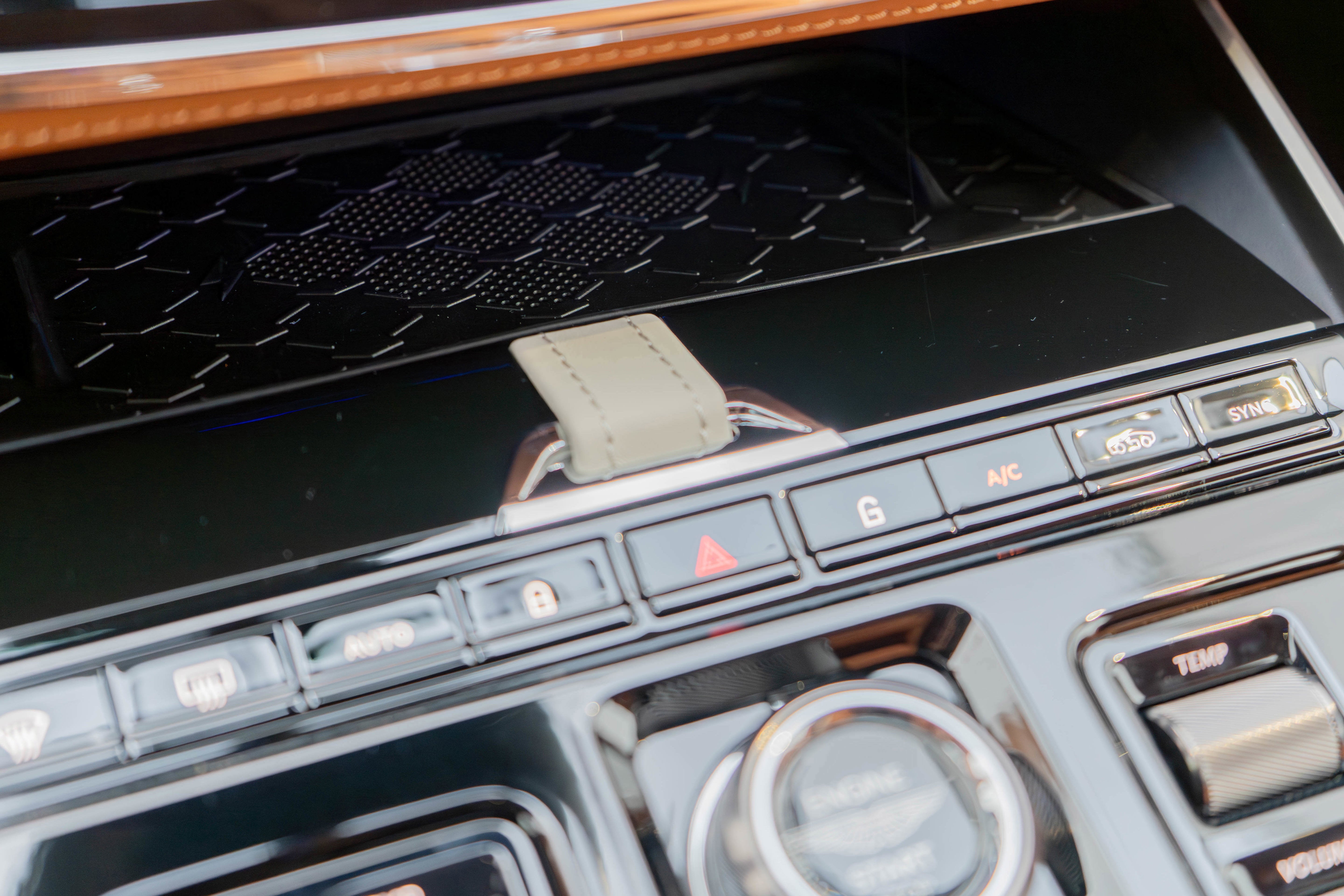 2026 Aston Martin DBX S