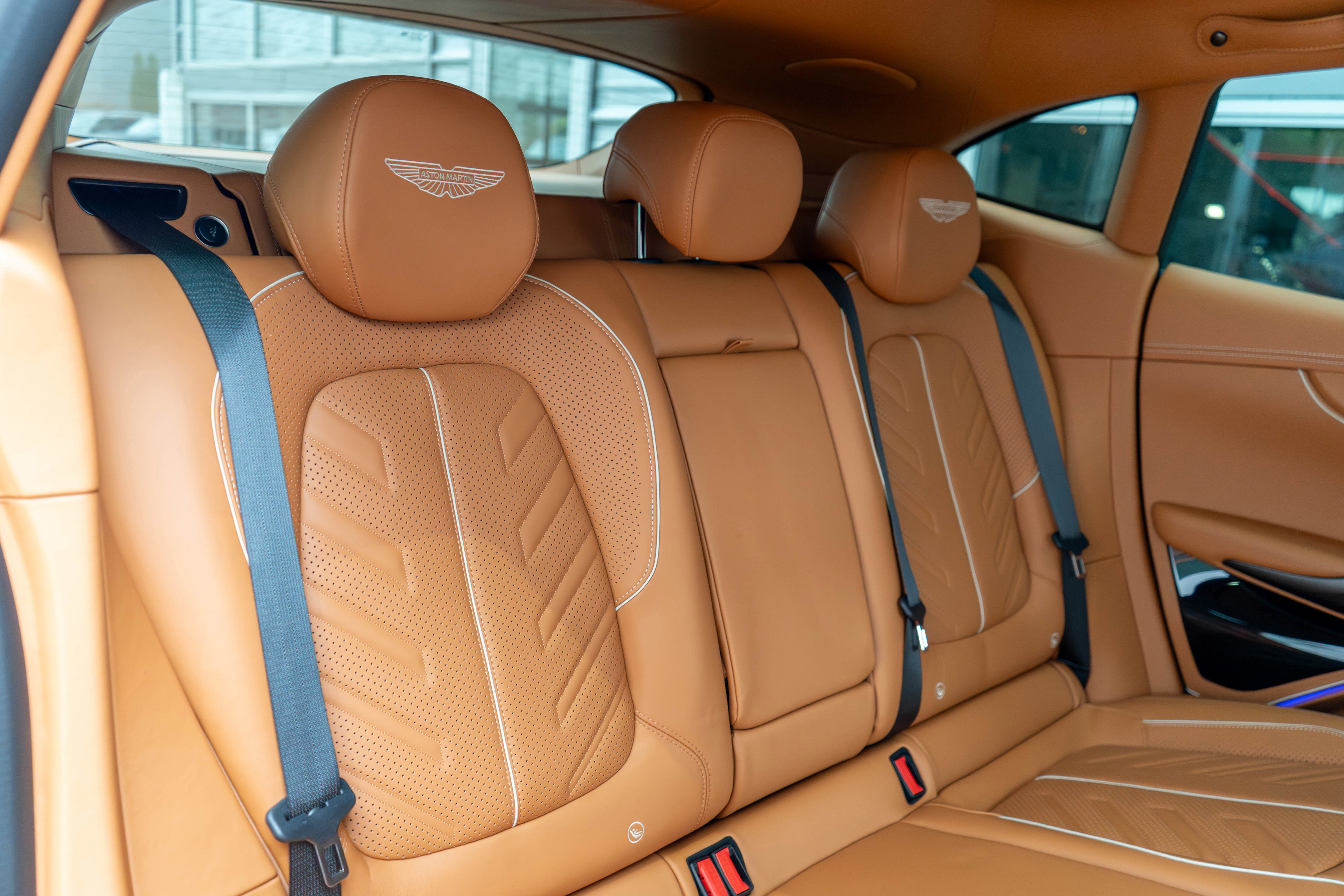 2026 Aston Martin DBX S