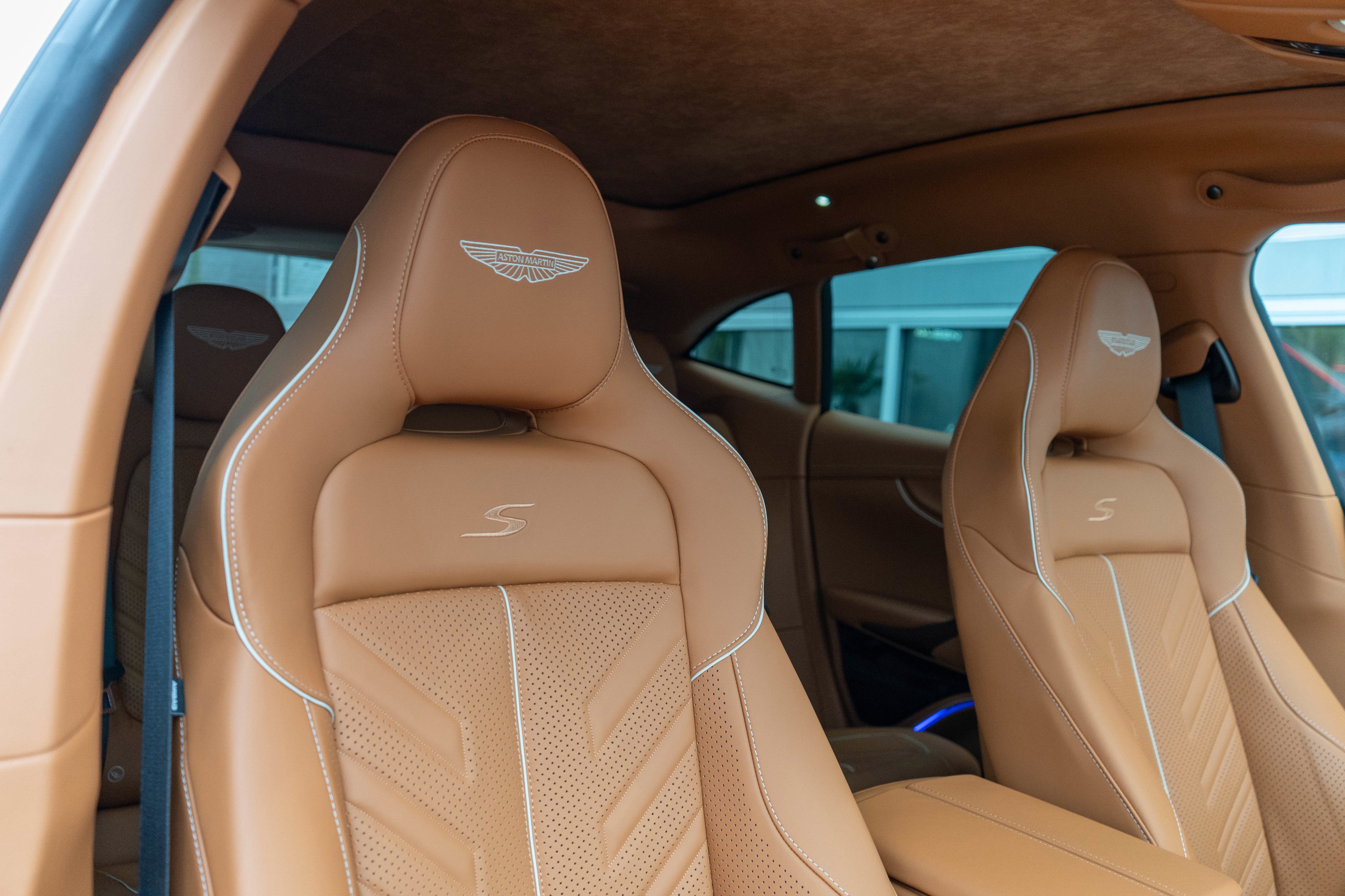 2026 Aston Martin DBX S