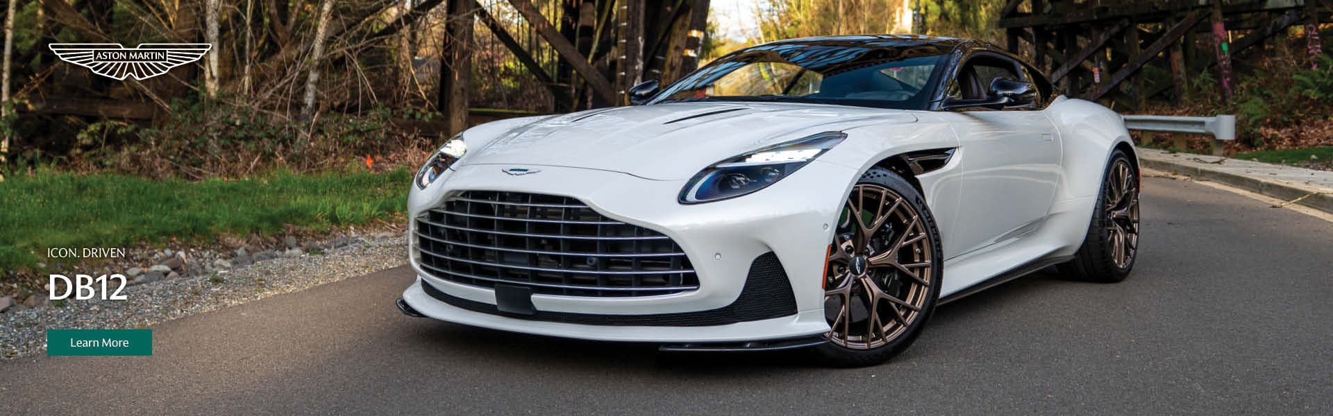 Aston Martin DB12